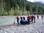 SWISS RAFTING 2009 - to nejlep z raftingu ve vcarsku, Poas, voda a parta super. - fotografie 412