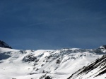 SILVRETTA - OPRAVDOV SKIALPINISTICK RJ - 2011, tyi dny ve sluncem zalitch horch. Pochvala vem astnkm za pohodu a super vkony. Odpoledn siesta byla vdy odmnou za rann vstvn... - fotografie 40