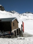 SILVRETTA - OPRAVDOV SKIALPINISTICK RJ - 2011, tyi dny ve sluncem zalitch horch. Pochvala vem astnkm za pohodu a super vkony. Odpoledn siesta byla vdy odmnou za rann vstvn... - fotografie 57