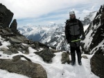 SILVRETTA - OPRAVDOV SKIALPINISTICK RJ - 2011, tyi dny ve sluncem zalitch horch. Pochvala vem astnkm za pohodu a super vkony. Odpoledn siesta byla vdy odmnou za rann vstvn... - fotografie 108