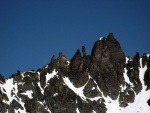 SILVRETTA - OPRAVDOV SKIALPINISTICK RJ - 2011, tyi dny ve sluncem zalitch horch. Pochvala vem astnkm za pohodu a super vkony. Odpoledn siesta byla vdy odmnou za rann vstvn... - fotografie 190