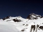 SILVRETTA - OPRAVDOV SKIALPINISTICK RJ - 2011, tyi dny ve sluncem zalitch horch. Pochvala vem astnkm za pohodu a super vkony. Odpoledn siesta byla vdy odmnou za rann vstvn... - fotografie 230