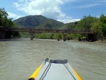 RAFTING EXPEDICE DO ALBNIE 2011, Dalek a exotick zem ns opt pijala vldn s pekrsnou prodou a dobrm poasm. Vodckch zitk bylo hojn, stejn jako gurmnskch a cestovatelskch. Pjemnou partu jet vylepila Danina k - fotografie 182