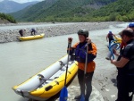 RAFTING EXPEDICE DO ALBNIE 2011, Dalek a exotick zem ns opt pijala vldn s pekrsnou prodou a dobrm poasm. Vodckch zitk bylo hojn, stejn jako gurmnskch a cestovatelskch. Pjemnou partu jet vylepila Danina k - fotografie 235