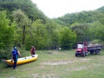 RAFTING EXPEDICE DO ALBNIE 2011, Dalek a exotick zem ns opt pijala vldn s pekrsnou prodou a dobrm poasm. Vodckch zitk bylo hojn, stejn jako gurmnskch a cestovatelskch. Pjemnou partu jet vylepila Danina k - fotografie 466