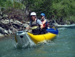 RAFTING EXPEDICE DO ALBNIE 2011, Dalek a exotick zem ns opt pijala vldn s pekrsnou prodou a dobrm poasm. Vodckch zitk bylo hojn, stejn jako gurmnskch a cestovatelskch. Pjemnou partu jet vylepila Danina k - fotografie 529