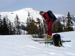 SKIALPINISTICK ELDORDO, Tahle parta veden Hanzem a Salmkem mla neskutenou kliku na poas... Spousta snhu, slunce, lavin i nastoupanch vkovch metr a vypitch kvasnic. Tahle partika si poradila se vm, vetn nro - fotografie 311