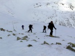 TO NEJLEP Z NZKCH TATER NA SKIALPECH, Non vlap v patek na chatu pod hvzdnou oblohou, vtrn orgie na umbieru a Chopku, fantastick vhledy a nedln pardn lyovaka se skvlou partikou. - fotografie 36