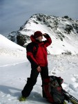 NZK TAURY - vyhldkov vrcholy, Ndhern poas a hlavn: SNH, SNH, SNH A zase SNH.
I pes nepznivou pedpovd bylo nakonec super poas a nedln sjezd z Preberu (2.740 m) byl tenikou na dortu. - fotografie 44