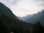 RAFTING, CANYONING a HYDROSPEED v Julskch Alpch, Poasko, stejn jako parta bylo super. Vody akort a zitk milion. Prost bjen kombinace. - fotografie 141